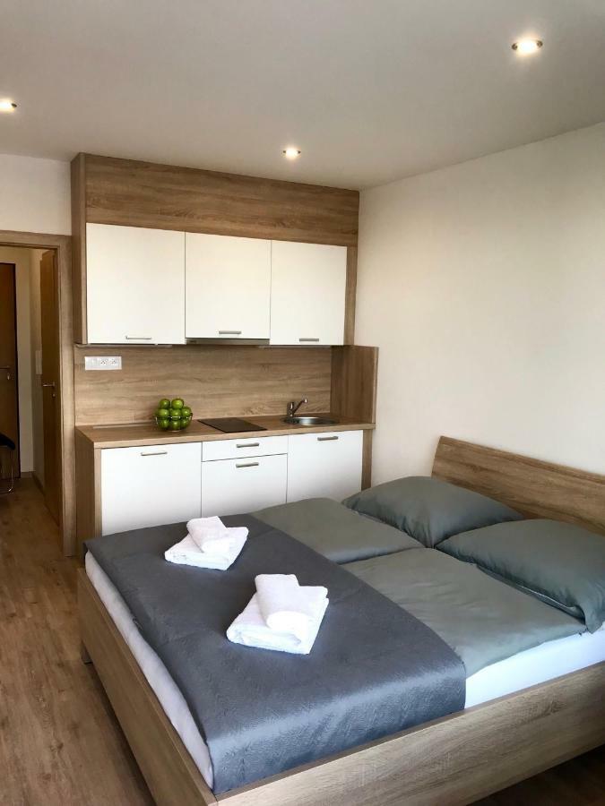 Apartment Poprad Eksteriør billede